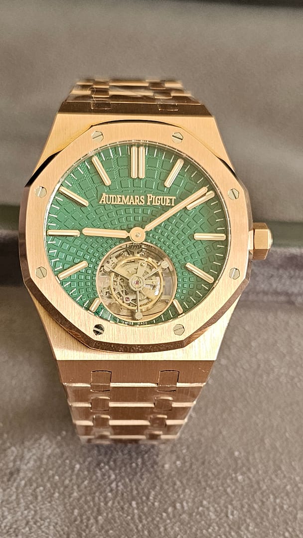 Shop Best Replica Watches in Dubai | Copy Watches - Ticker24